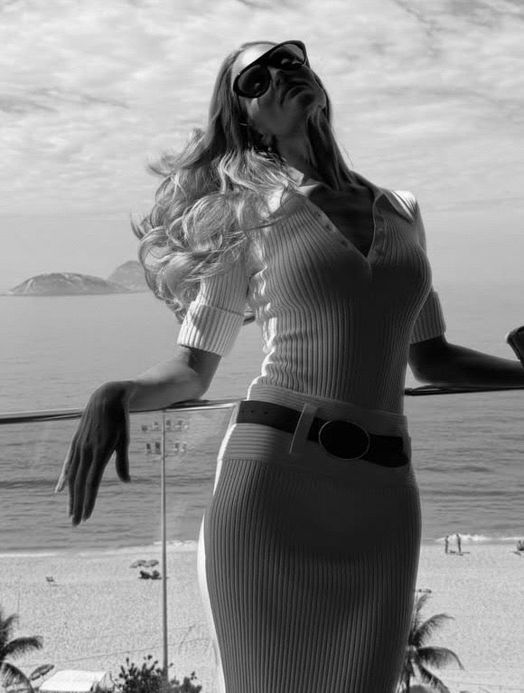 Rosie Huntington-Whiteley